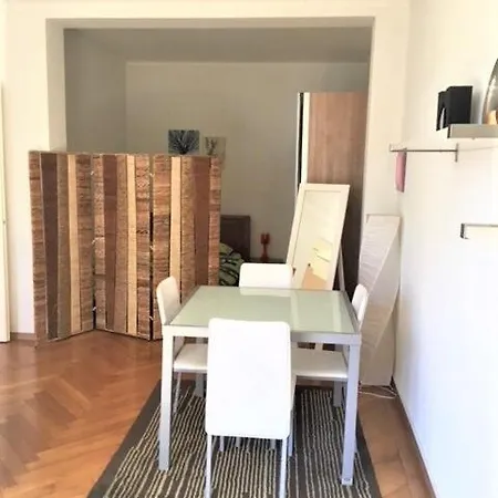 Apartment 9 Minutes From Train Statio Lausanne