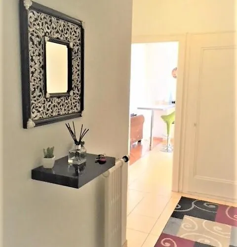 Appartement 9 Minutes From Train Statio