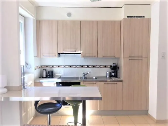 9 Minutes From Train Statio Appartement *